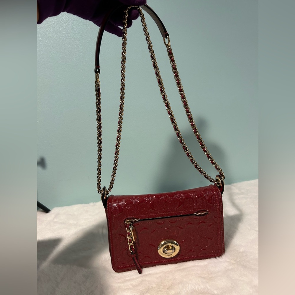 Coach Pouchette Crossbody Red Patent Leather Great condition Authentic Pre-owned